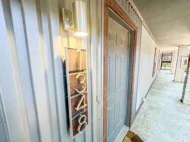 Main picture of 1348 S 12th St