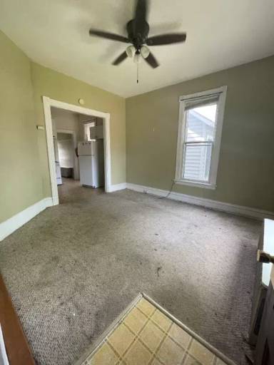 Main picture of 413 8th St E