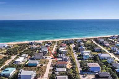 Main picture of 48 Ocean St