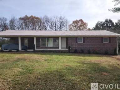 Main picture of 3027 McDonald Rd