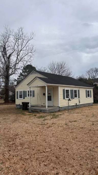 Main picture of 715 Edgecombe Ave