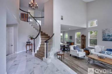 Main picture of 268 Sea View Ct