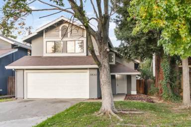 Main picture of 3532 Del Sol Way