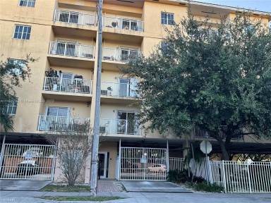 Main picture of 500 SW 19th Ave