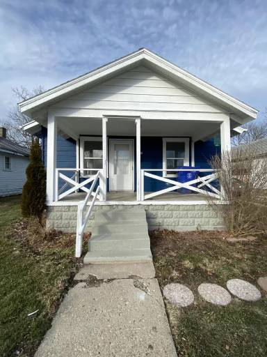 Main picture of 1236 E Taylor St