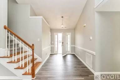 Main picture of 2495 NW 43rd St