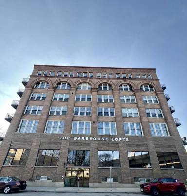 Main picture of 413 N 2nd St