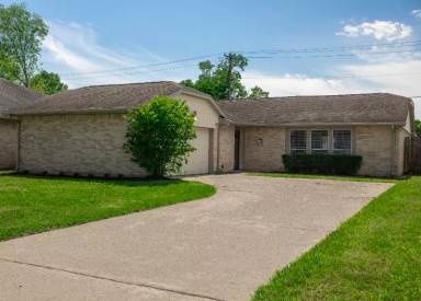 Main picture of 311 Forest Hills Dr