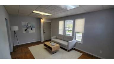 Main picture of 1777 Marks Ave