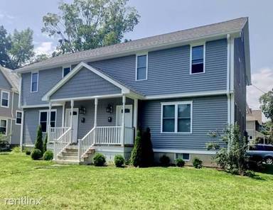 Main picture of 45 Pleasant St