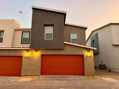 Main picture of 4941 Apple Mesa Ave