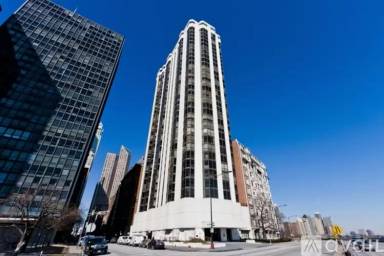 Main picture of 990 North Lake Shore Drive