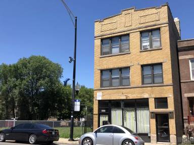 Main picture of 4810 W Armitage Ave