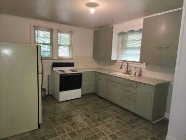 Main picture of 228 E Republic Ave