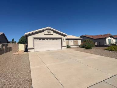 Main picture of 3858 Plaza Margarita