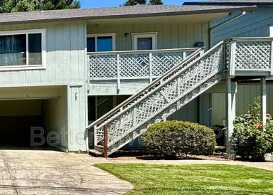 Main picture of 304 Cooper Ln