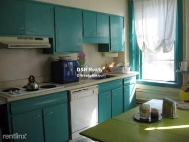 Main picture of 1802 Massachusetts Ave