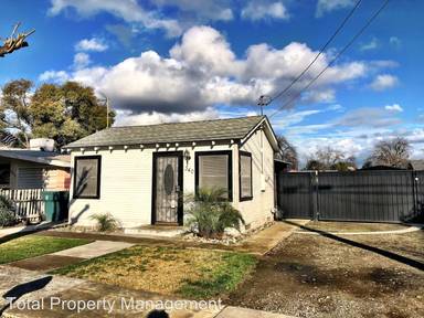 Main picture of 340 N Highland St