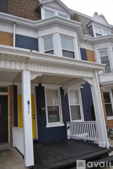 Main picture of 811 Wayne Ave
