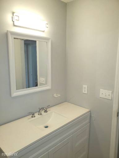 Main picture of 214 W South 3rd St