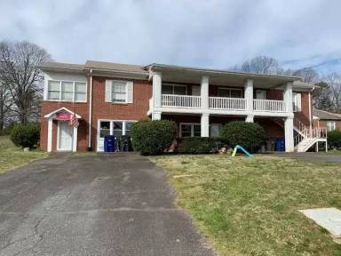 Main picture of 2882 Willow Cove Dr