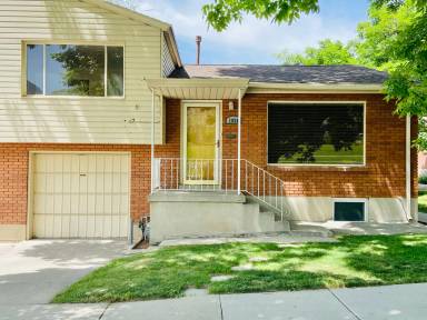 Main picture of 1858 S Nevada St