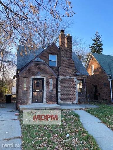 Main picture of 9603 Memorial St