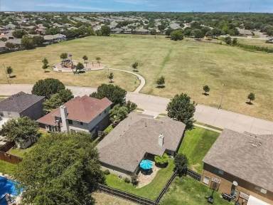 Main picture of 3609 Blue Springs Dr