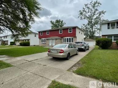 Main picture of 330 Sundridge Dr