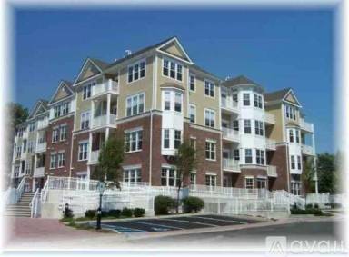 Main picture of 201 W 30th St