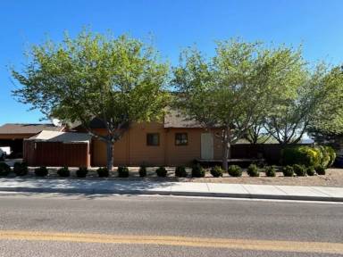 Main picture of 108 W Fir St