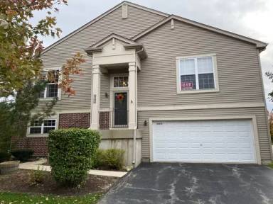Main picture of 28905 W Pondview Dr