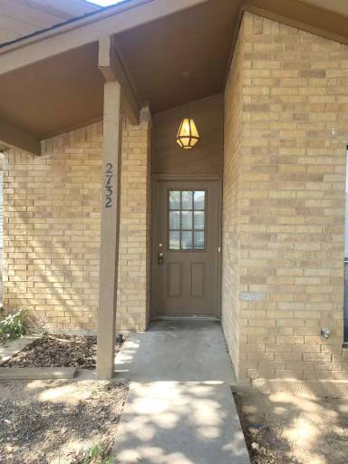 Main picture of 2704 Saint George Pl
