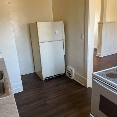 Main picture of 412 Sunnyside Ave