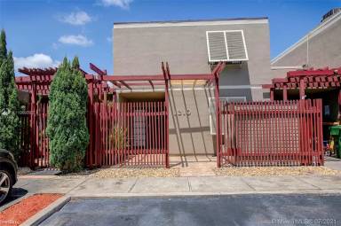 Main picture of 1210 W Fairway Rd