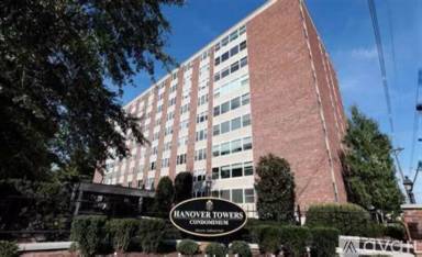 Main picture of 101 S Hanover Ave