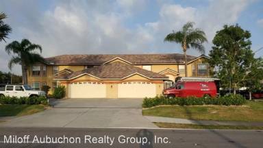 Main picture of 5420 Chiquita Blvd S