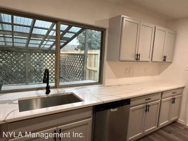 Main picture of 1129 Joshua Tree Dr