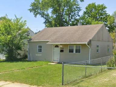 Main picture of 1705 S Jackson St