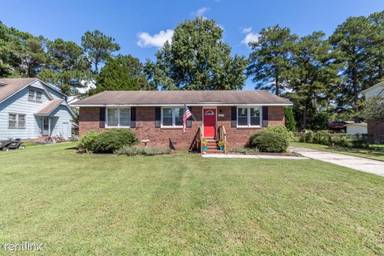 Main picture of 111 King St