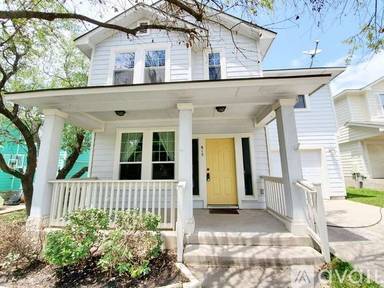 Main picture of 815 Bogart Rd