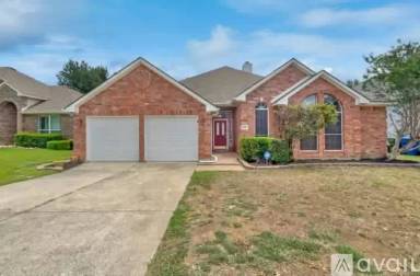 Main picture of 2204 Golden Arrow Dr