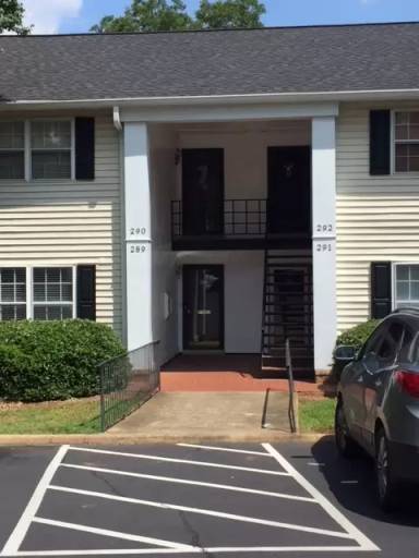 Main picture of Riverbend Condominiums