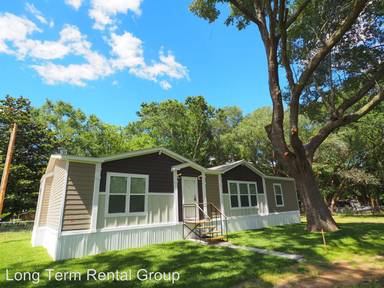 Main picture of 621 S Pecan St