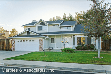 Main picture of 212 Persimmon Dr