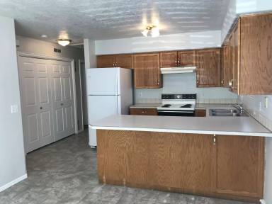 Main picture of 433 E 1050 S