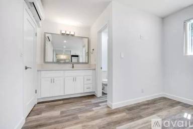 Main picture of 1454 Hi Point St