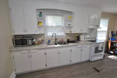 Main picture of 1763 Gregg Ave