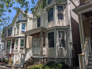 Main picture of 3731 N Bosworth Ave