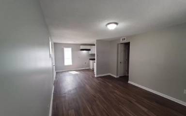 Main picture of 71 Harvard Rd